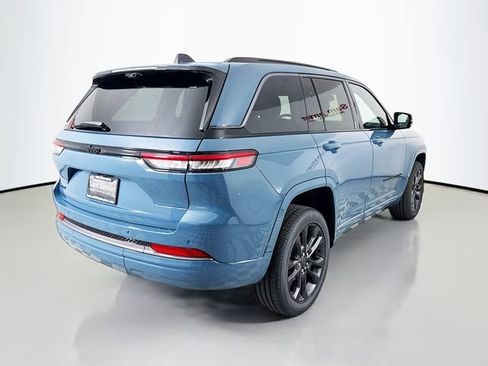 New 2026 Jeep Grand Cherokee Limited AWD/4WD image 7