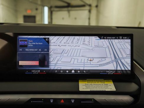 Used 2026 BMW X3 xDrive30 w/ Convenience Package image 15