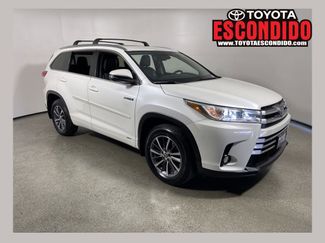 Certified 2017 Toyota Highlander XLE 360° Tour