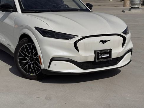 New 2026 Ford Mustang Mach-E Premium image 3