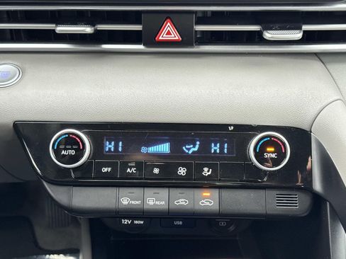 Used 2023 Hyundai Elantra SEL w/ Cargo Package image 11