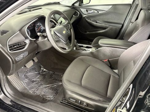 Used 2023 Chevrolet Malibu LT image 19