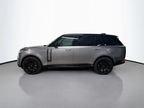 Used 2023 Land Rover Range Rover Long Wheelbase SE AWD/4WD image 2