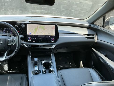 Used 2024 Lexus RX 350 Premium w/ Convenience Package FWD image 13