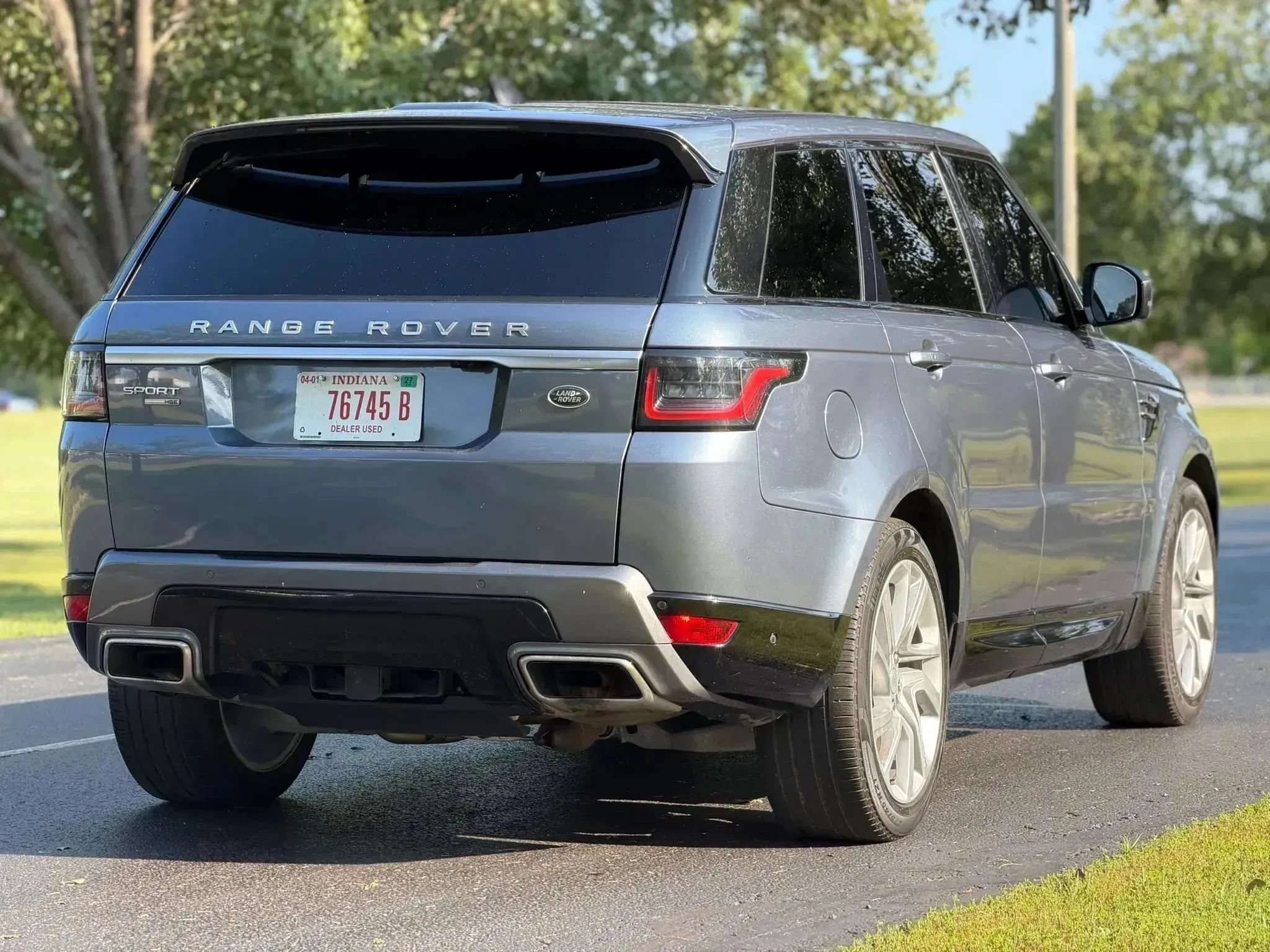 Used 2019 Land Rover Range Rover Sport HSE AWD/4WD image 5