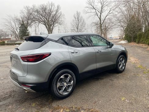 Used 2023 Chevrolet Blazer LT w/ Driver Confidence Package image 5