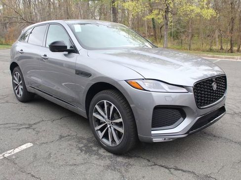 New 2026 Jaguar F-PACE R-Dynamic S image 10