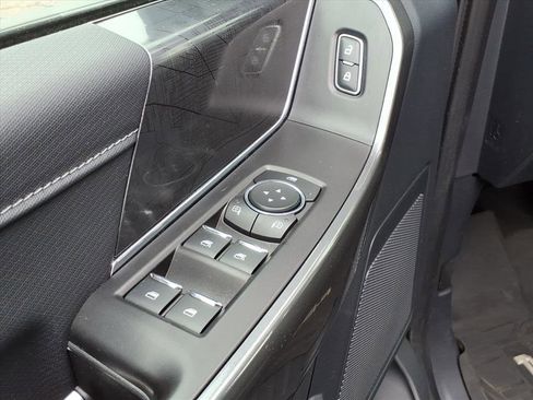 Certified 2022 Ford F150 XLT w/ Equipment Group 302A High image 15