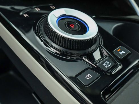 Used 2022 Kia EV6 GT-Line w/ GT-Line Suede Seat Package image 11