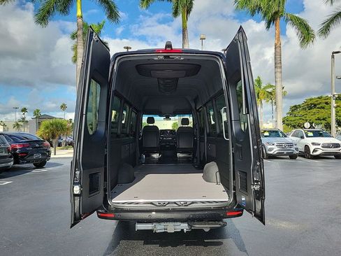 New 2025 Mercedes-Benz Sprinter 2500 image 9