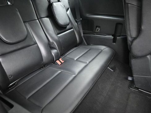Used 2020 Ford Explorer Limited RWD image 9