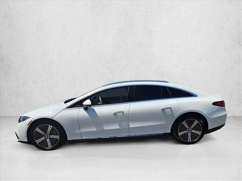 Used 2022 Mercedes-Benz EQS 450+ Sedan image 10