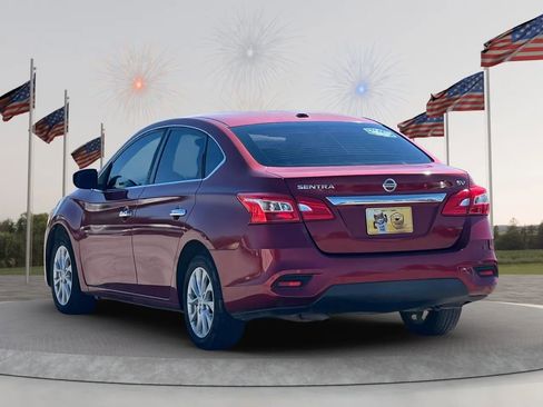 Used 2018 Nissan Sentra SV image 5