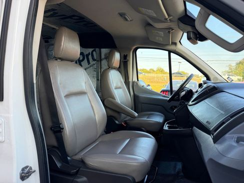 Used 2016 Ford Transit 250 130 Low Roof w/ Exterior Upgrade Package image 39