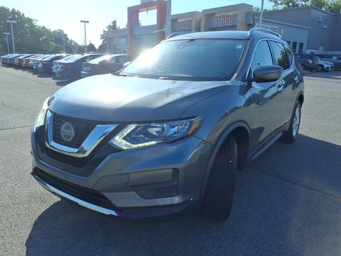 Used 2020 Nissan Rogue SV AWD/4WD image 19