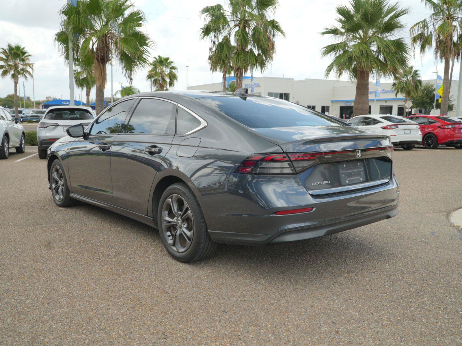 Used 2023 Honda Accord EX image 8