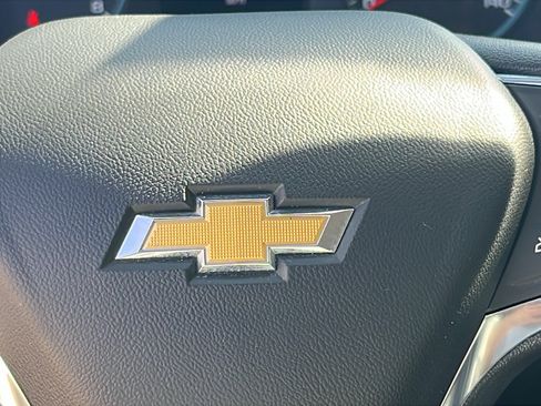 Used 2024 Chevrolet Equinox LS w/ Midnight Edition FWD image 17