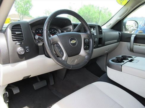 Used 2009 Chevrolet Silverado 1500 LT RWD image 16