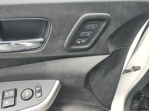 Used 2015 Honda CR-V Touring image 18