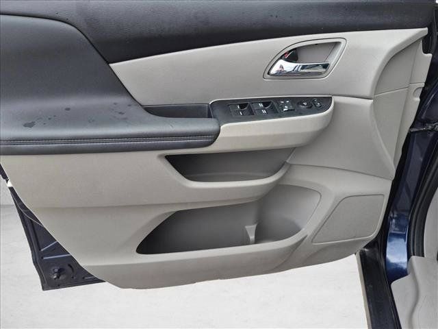 Used 2017 Honda Odyssey EX-L image 30