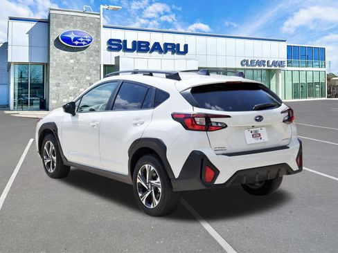 Used 2024 Subaru Crosstrek 2.0i Premium AWD/4WD image 4