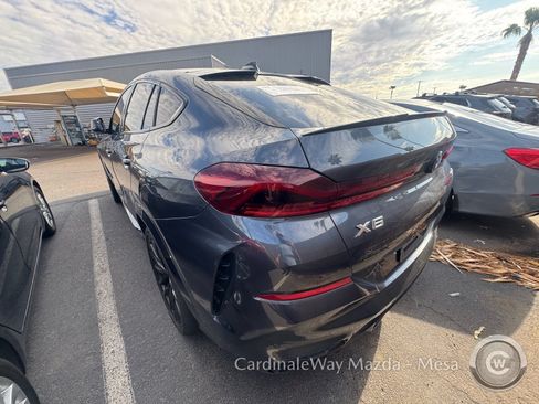 Used 2022 BMW X6 xDrive40i w/ M Sport Package AWD/4WD image 5