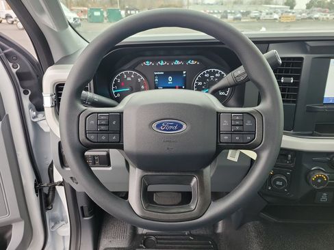 New 2026 Ford F350 XL w/ FX4 Off-Road Package image 16
