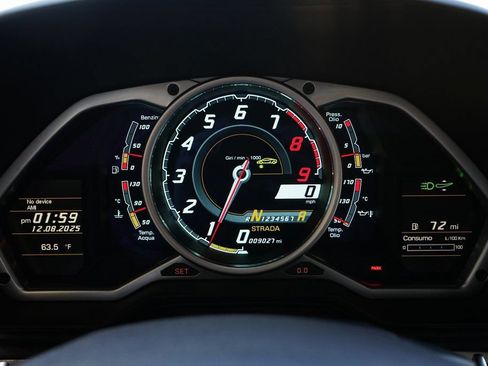 Used 2015 Lamborghini Aventador LP 700-4 AWD/4WD image 16