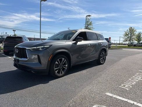 Used 2023 INFINITI QX60 Luxe w/ Cargo Package AWD/4WD image 4