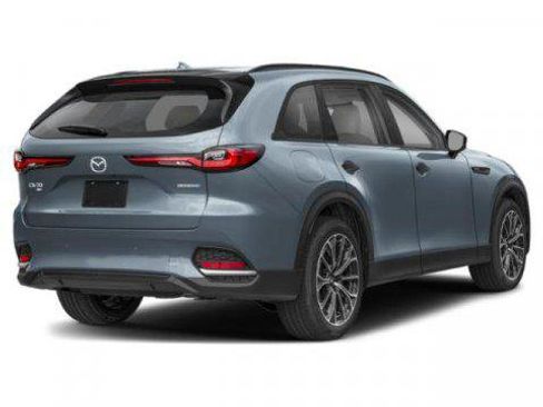 Certified 2025 MAZDA CX-70 Plug-In Hybrid w/ Premium Pkg image 5