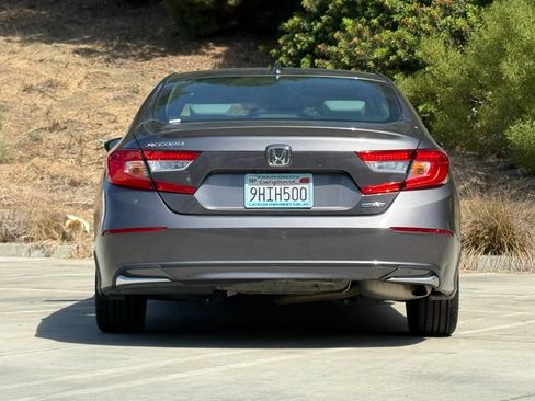 Used 2019 Honda Accord Hybrid image 8