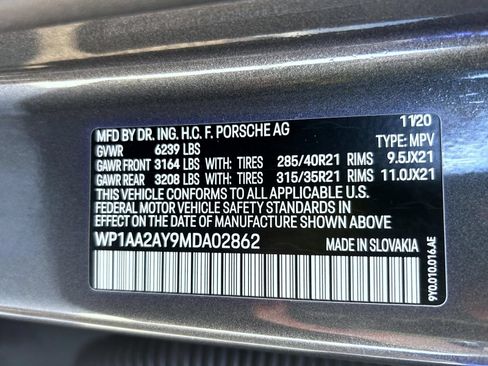 Used 2021 Porsche Cayenne AWD/4WD image 25