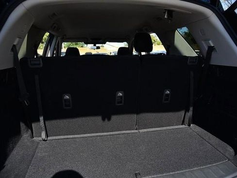 New 2025 Nissan Pathfinder SV w/ Black Appearance Package image 26