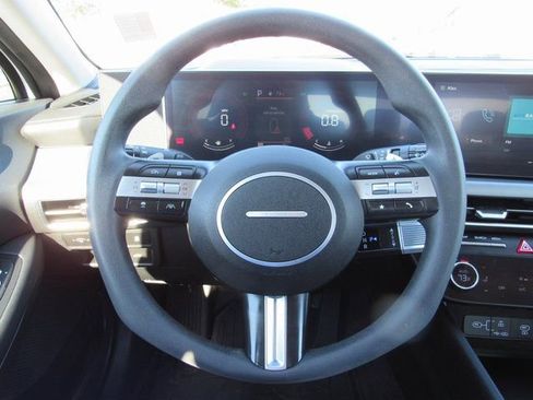 Used 2024 Hyundai Sonata SEL FWD image 16