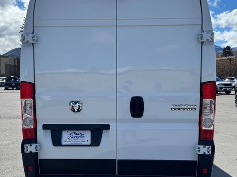 New 2026 RAM ProMaster 2500 w/ Convenience Group FWD image 4