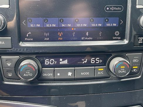 Used 2020 Nissan Maxima Platinum w/ Sport Mat Group image 25