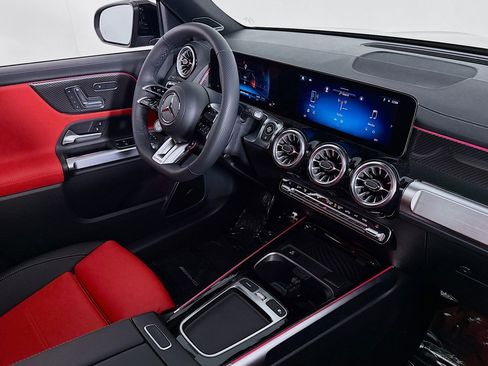 New 2026 Mercedes-Benz GLB 35 AMG 4MATIC image 16