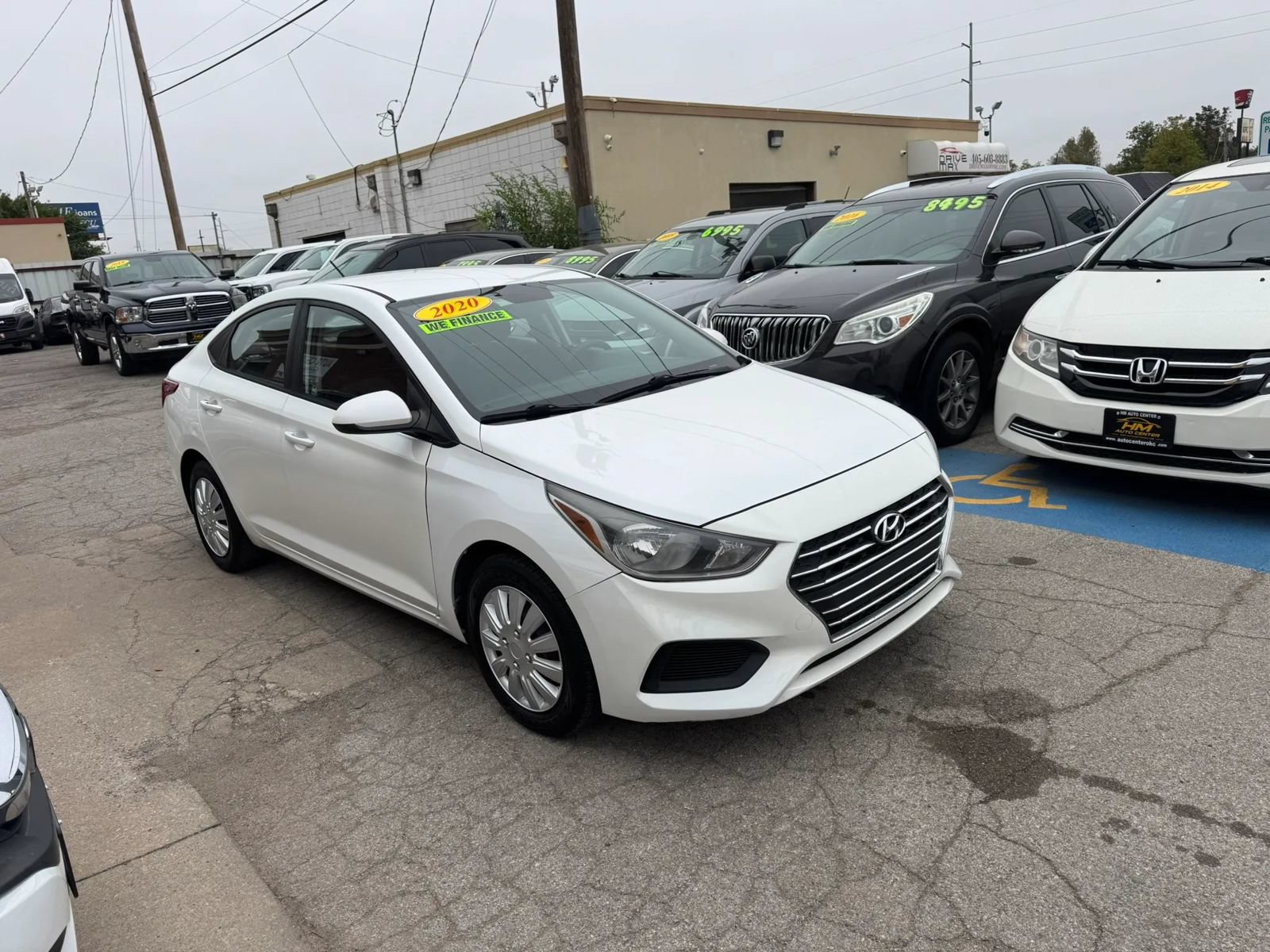 Used 2020 Hyundai Accent SE FWD image 6