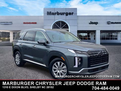 Used 2024 Hyundai Palisade SEL FWD image 1