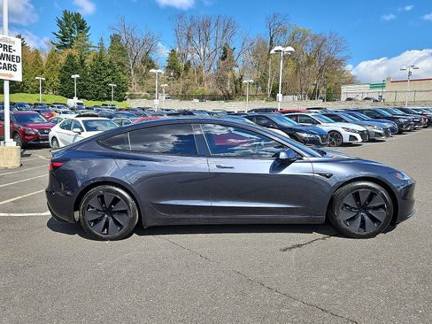Used 2024 Tesla Model 3 Standard Range RWD image 7