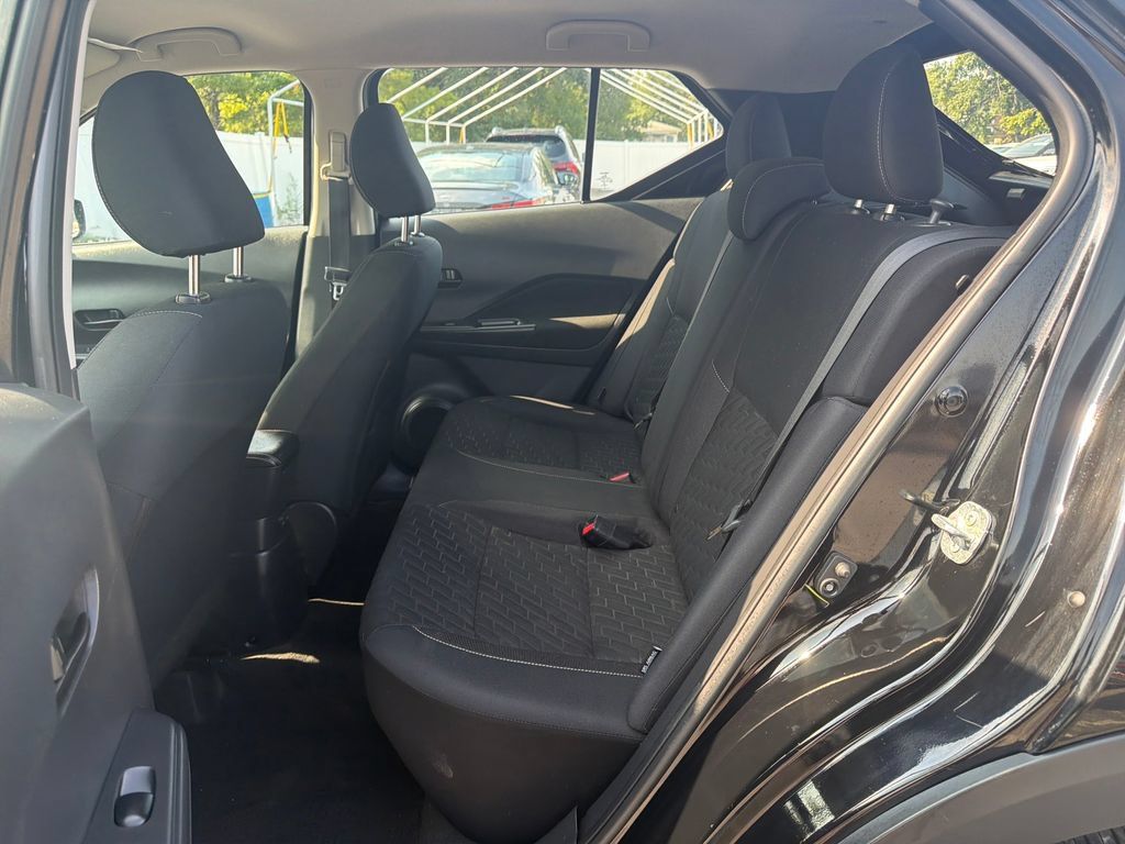 Certified 2022 Nissan Kicks S FWD image 24
