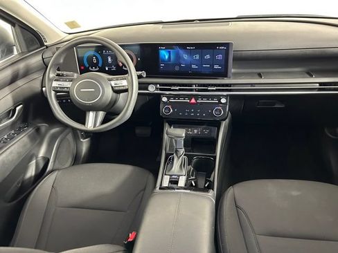 Used 2025 Hyundai Tucson SEL AWD/4WD image 18