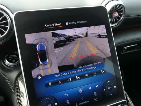 Used 2023 Mercedes-Benz SL 63 AMG 4MATIC w/ Driver Assistance Package image 23