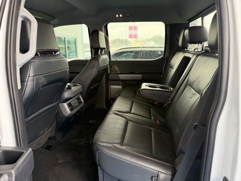 Used 2024 Ford F250 Lariat image 14