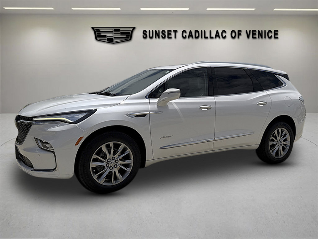 Used 2023 Buick Enclave Avenir w/ Avenir Technology Package AWD/4WD image 7