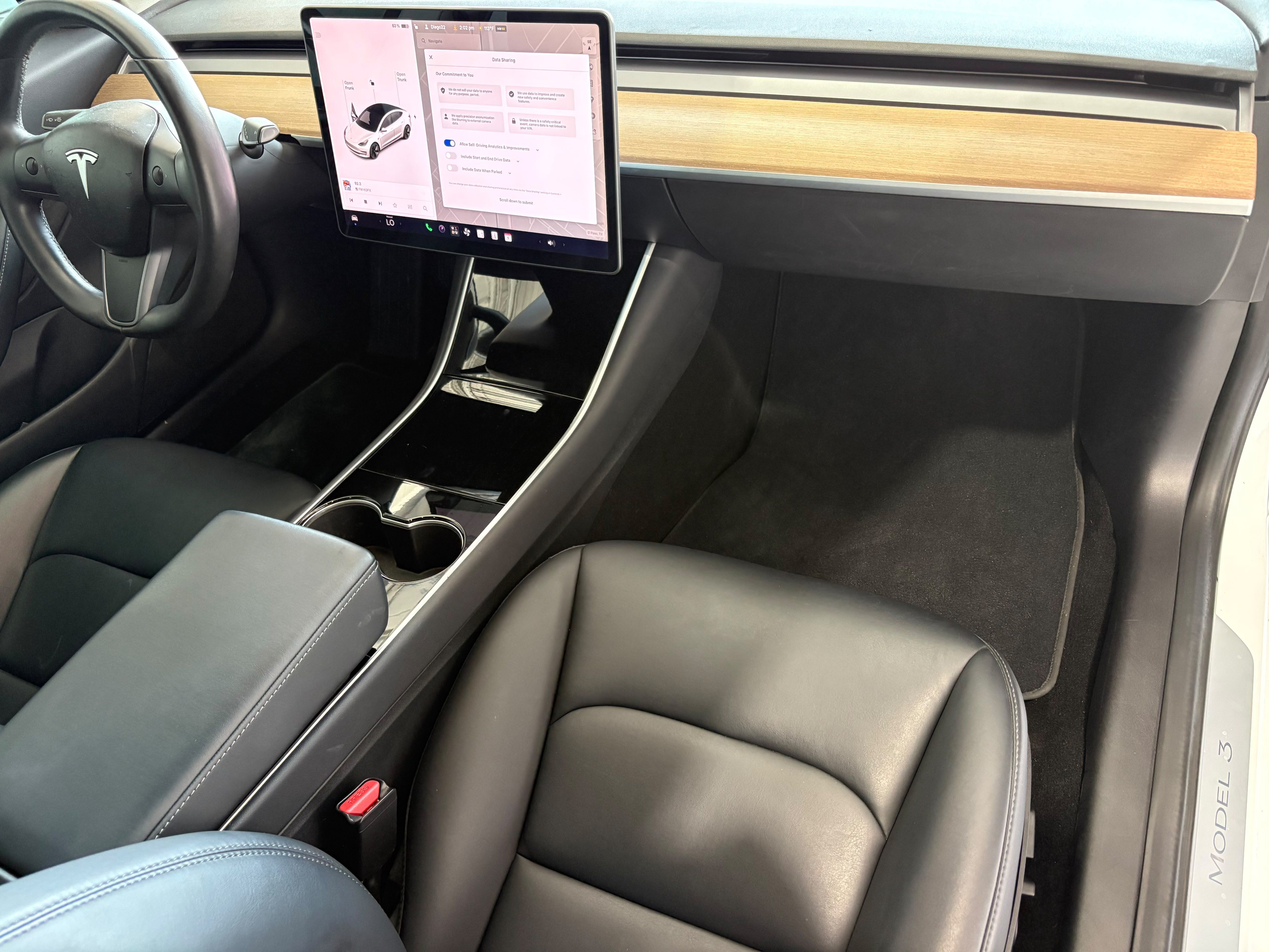 Used 2018 Tesla Model 3 Long Range RWD image 16