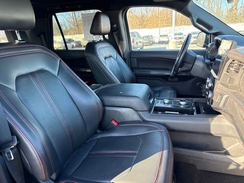 Used 2023 Ford Expedition Max Limited image 12