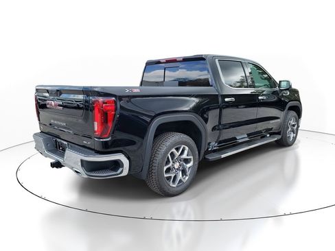 New 2026 GMC Sierra 1500 SLT w/ SLT Premium Package AWD/4WD image 4