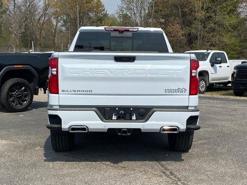 New 2026 Chevrolet Silverado 1500 High Country w/ Technology Package AWD/4WD image 4