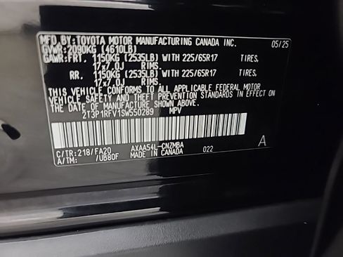 Used 2025 Toyota RAV4 XLE AWD/4WD image 40